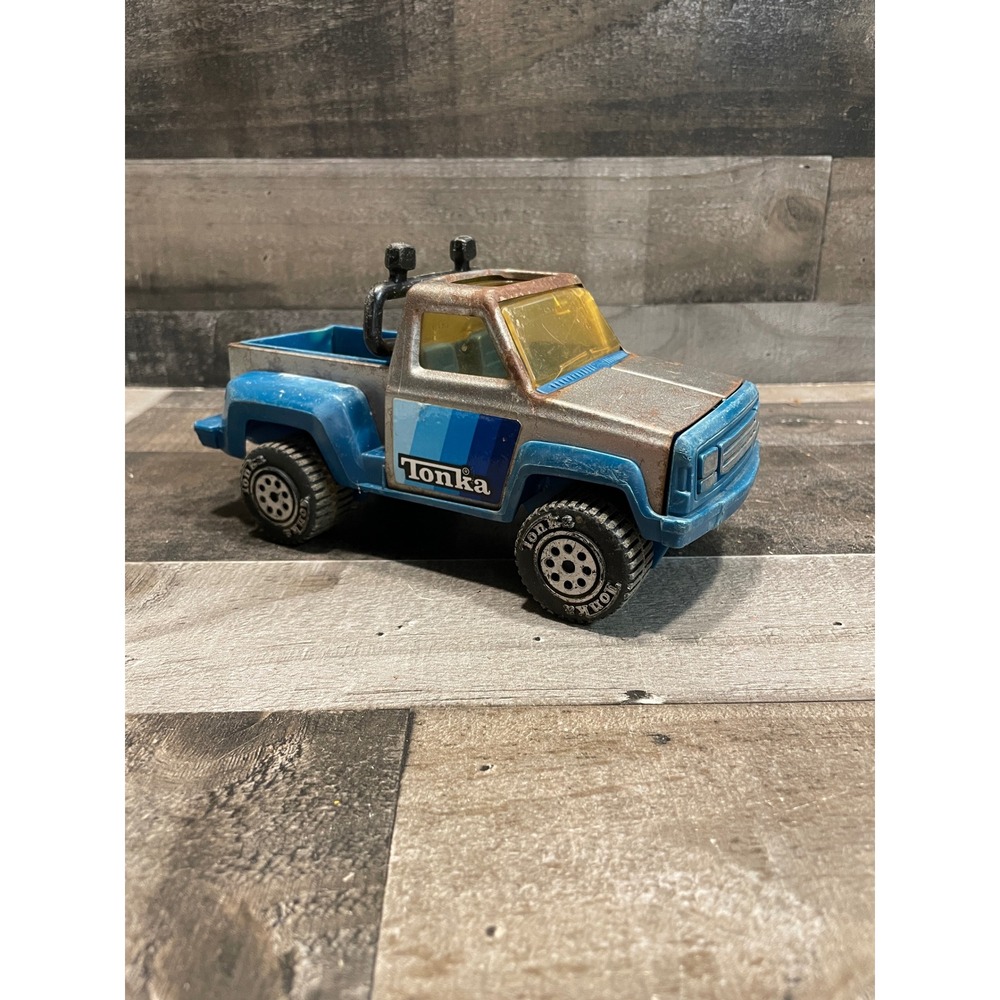 Vintage Tonka 4x4 Pickup Truck Pressed Steel Blue Silver Toy Car 1980s